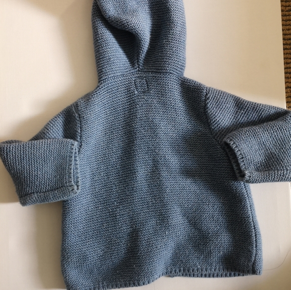 Baby Gap knitted sweater with ears - Picture 4 of 4